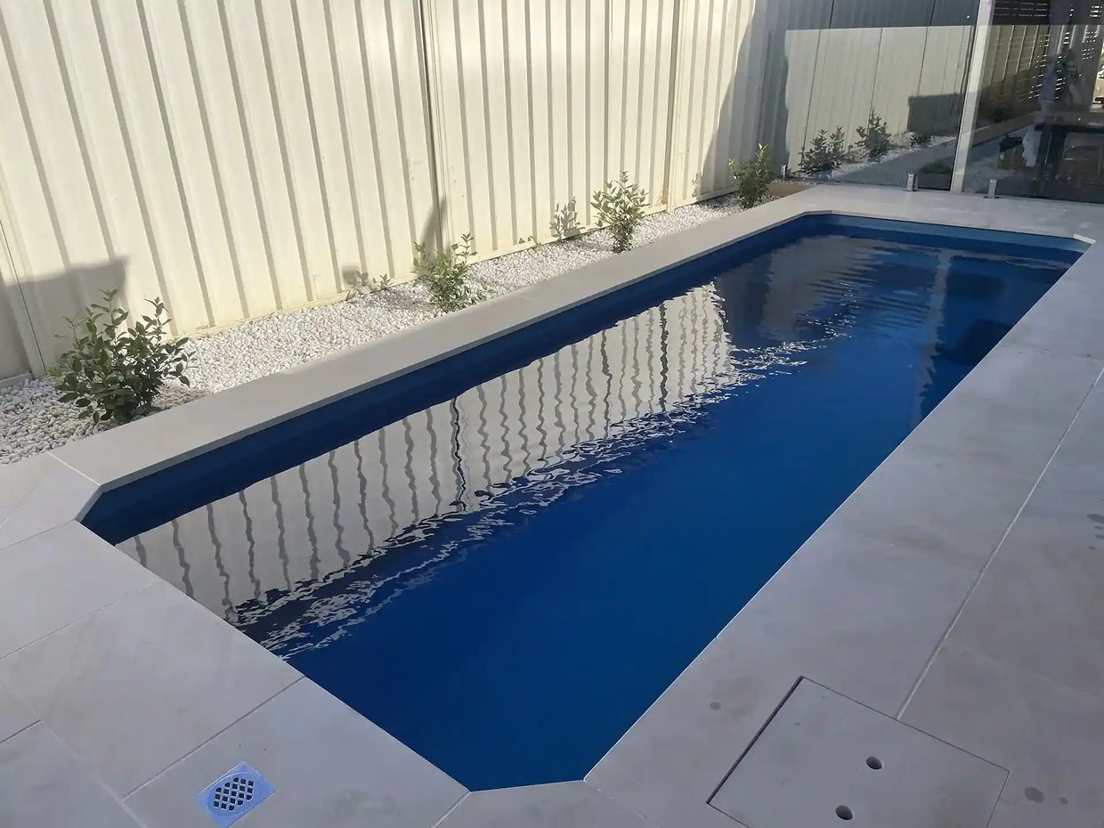 5m Ambassador Blue Rock one